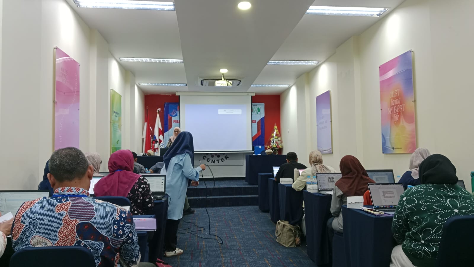 Pelatihan Uji Administrasi Digital
